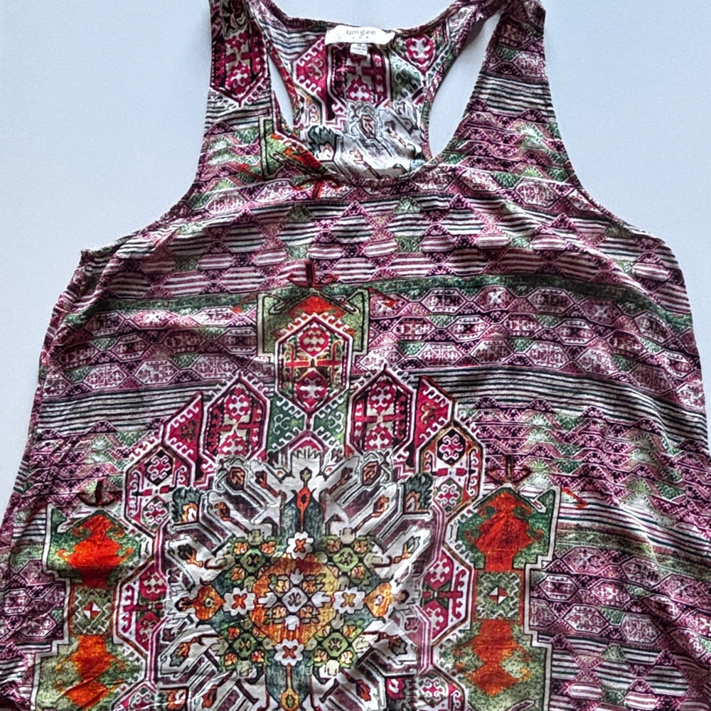 UMGEE TOPS - Picture 2 of 11